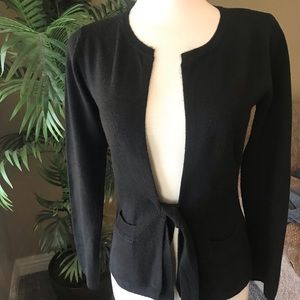 Harve Bernard Black knit lightweight sweater